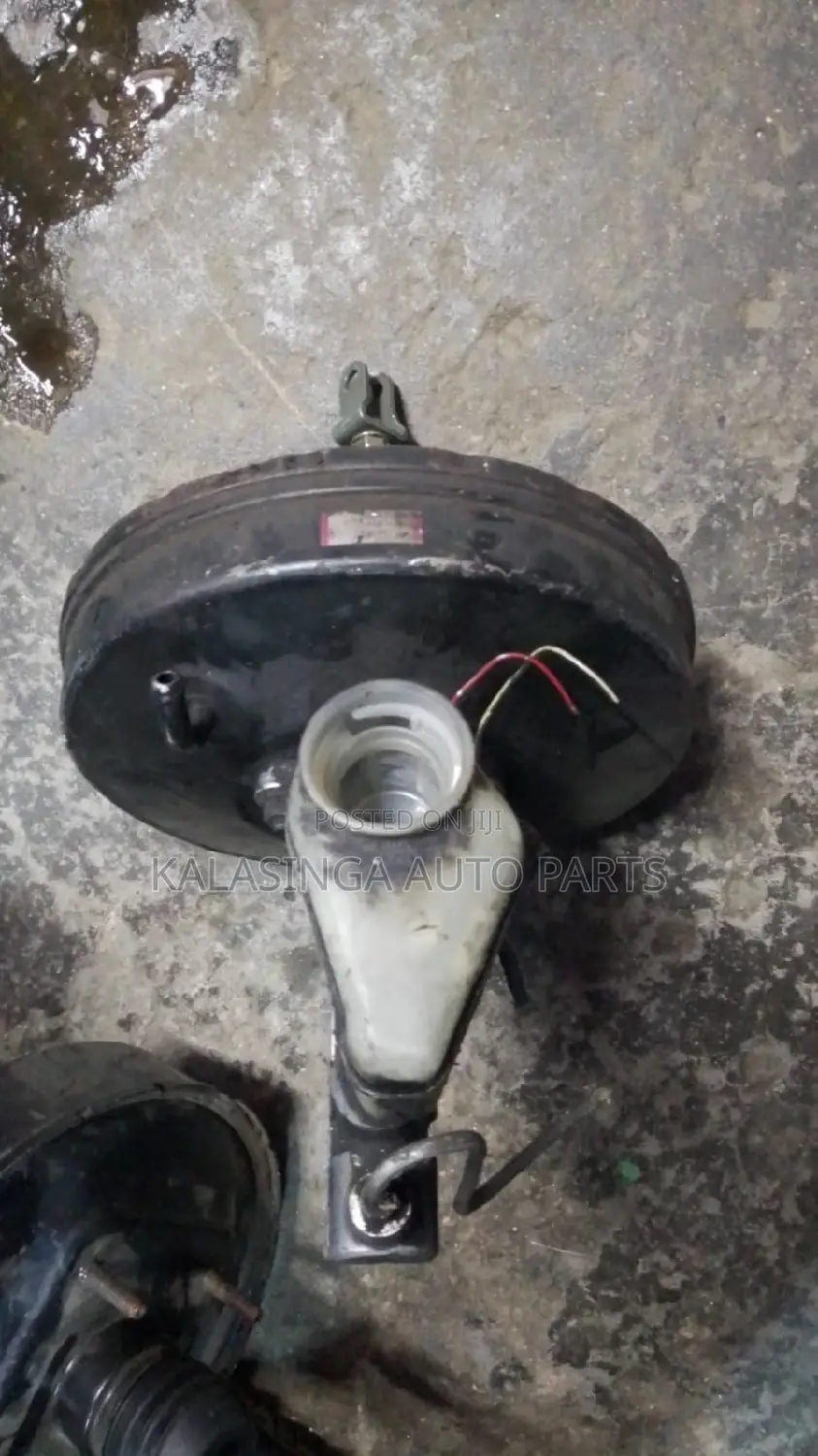 Brake Booster Corolla Complete and Half