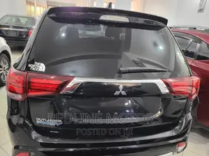 Mitsubishi Outlander 2.0 PHEV AWD 2016 Black