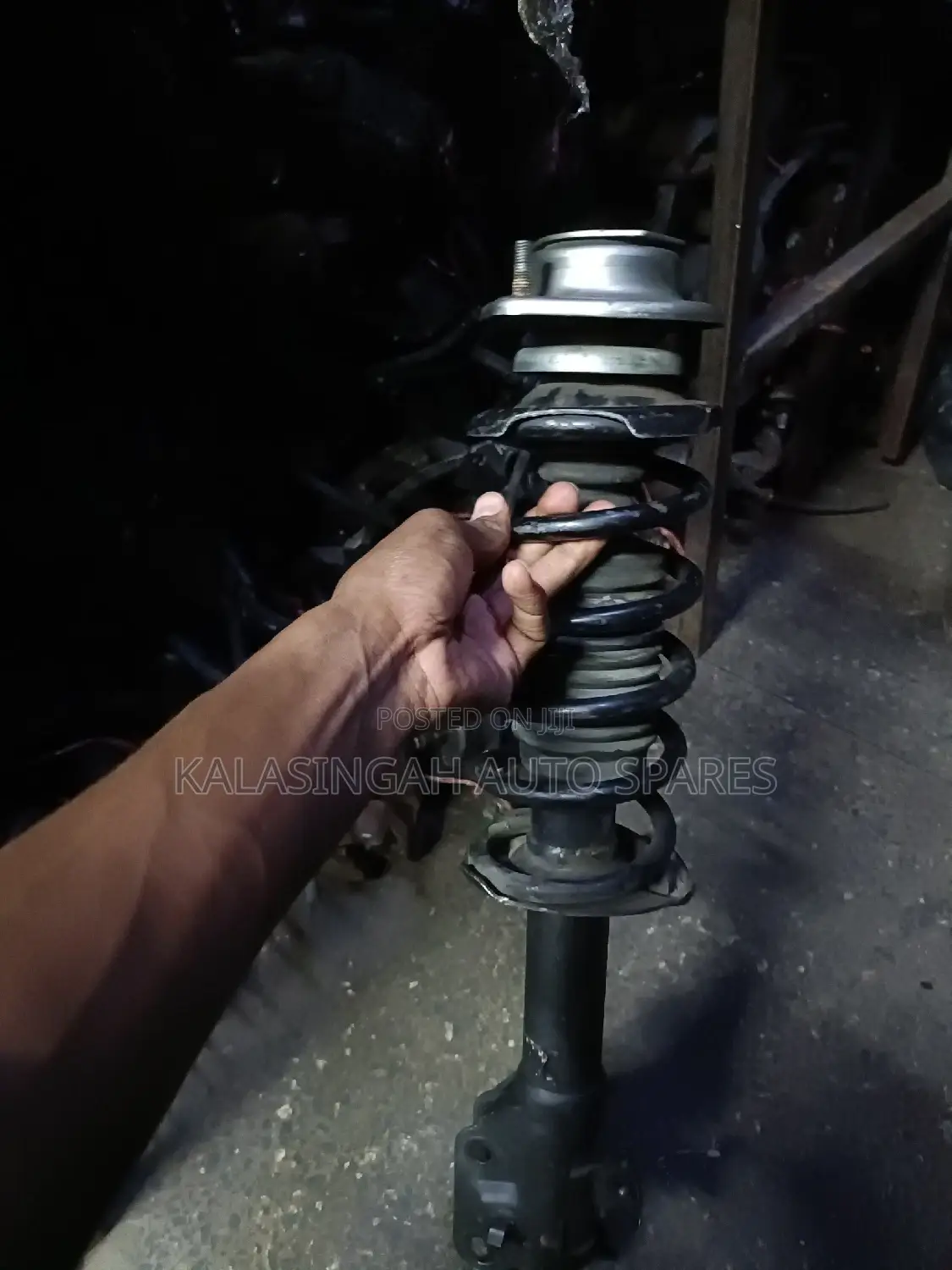Daihatsu Mira Front Shocks