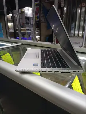 Laptop HP EliteBook 830 G5 8GB Intel Core I5 SSD 256GB