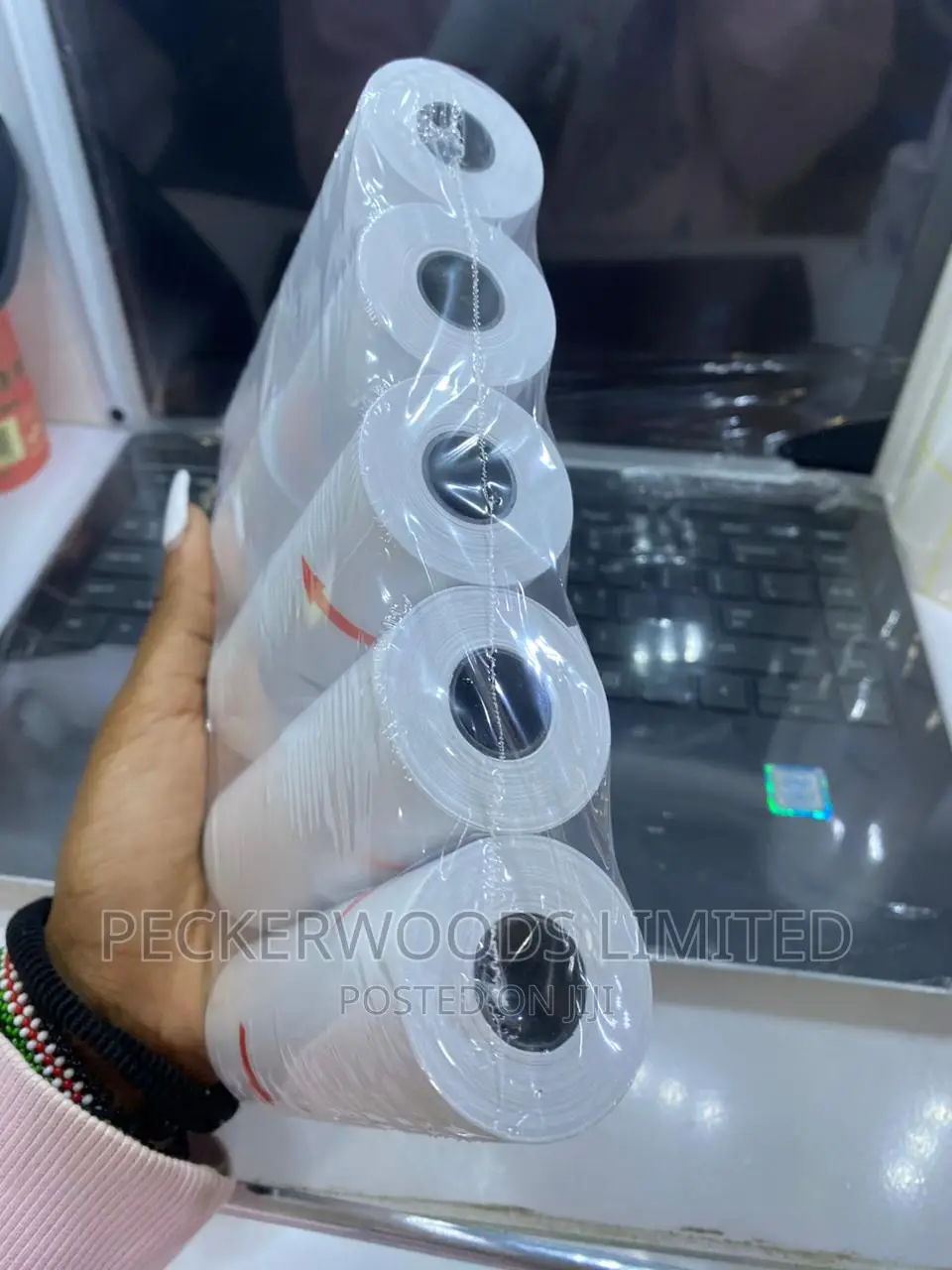 White Thermal Rolls 57*40*13 With No Inl Required