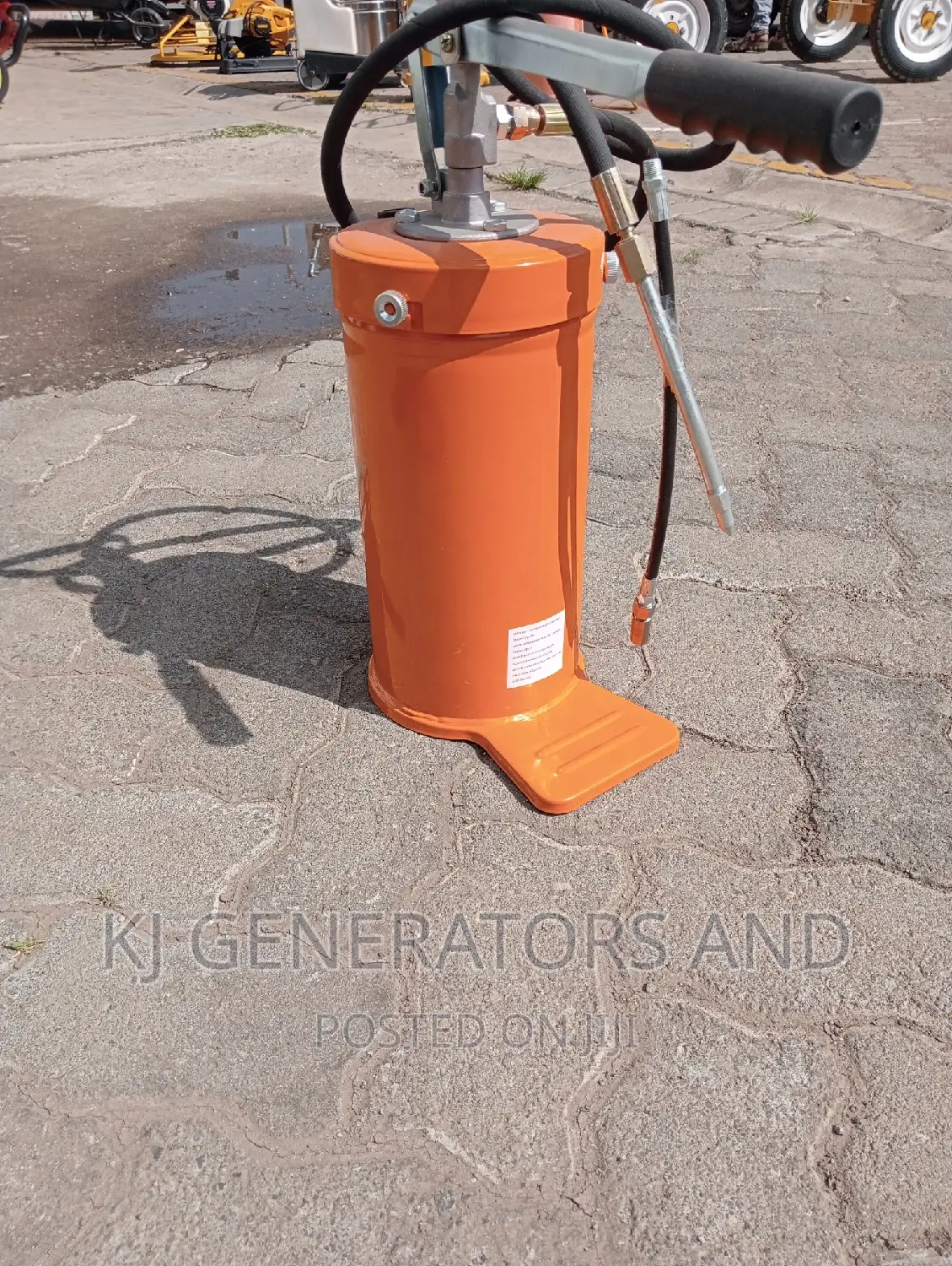Hand Held Grease Pump .