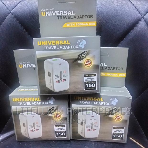 Travel Adapter - main view