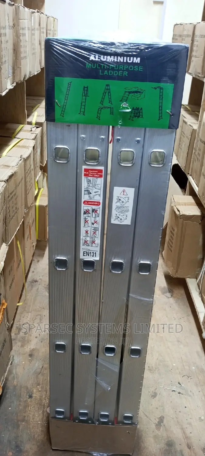 Foldable 4 X 4 Aluminium Ladder