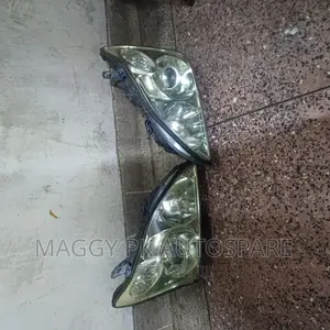 Headlight Harrier 240 #3 Xenon