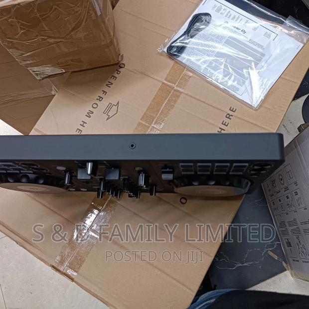 Dj FLX 4 Pioneer Controller - thumbnail 4