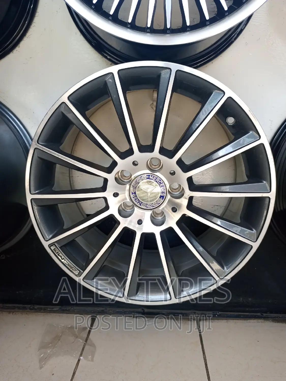Size 17 Inches Mercedes Benz Genuine Rims Set