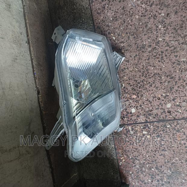 Toyota Probox 2015 Headlight