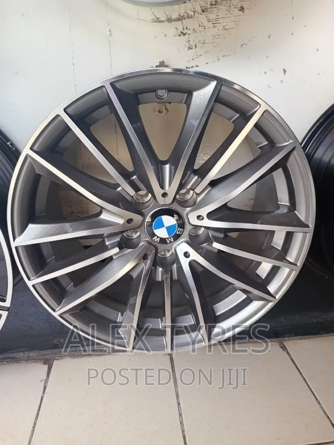 Size 18 Inches BMW Alloy Genuine Rims Set