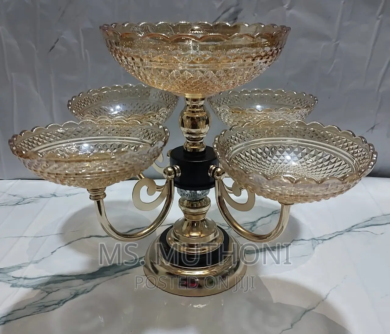 Very High Quality 5 ARM Elegant Rotating Display Bowls