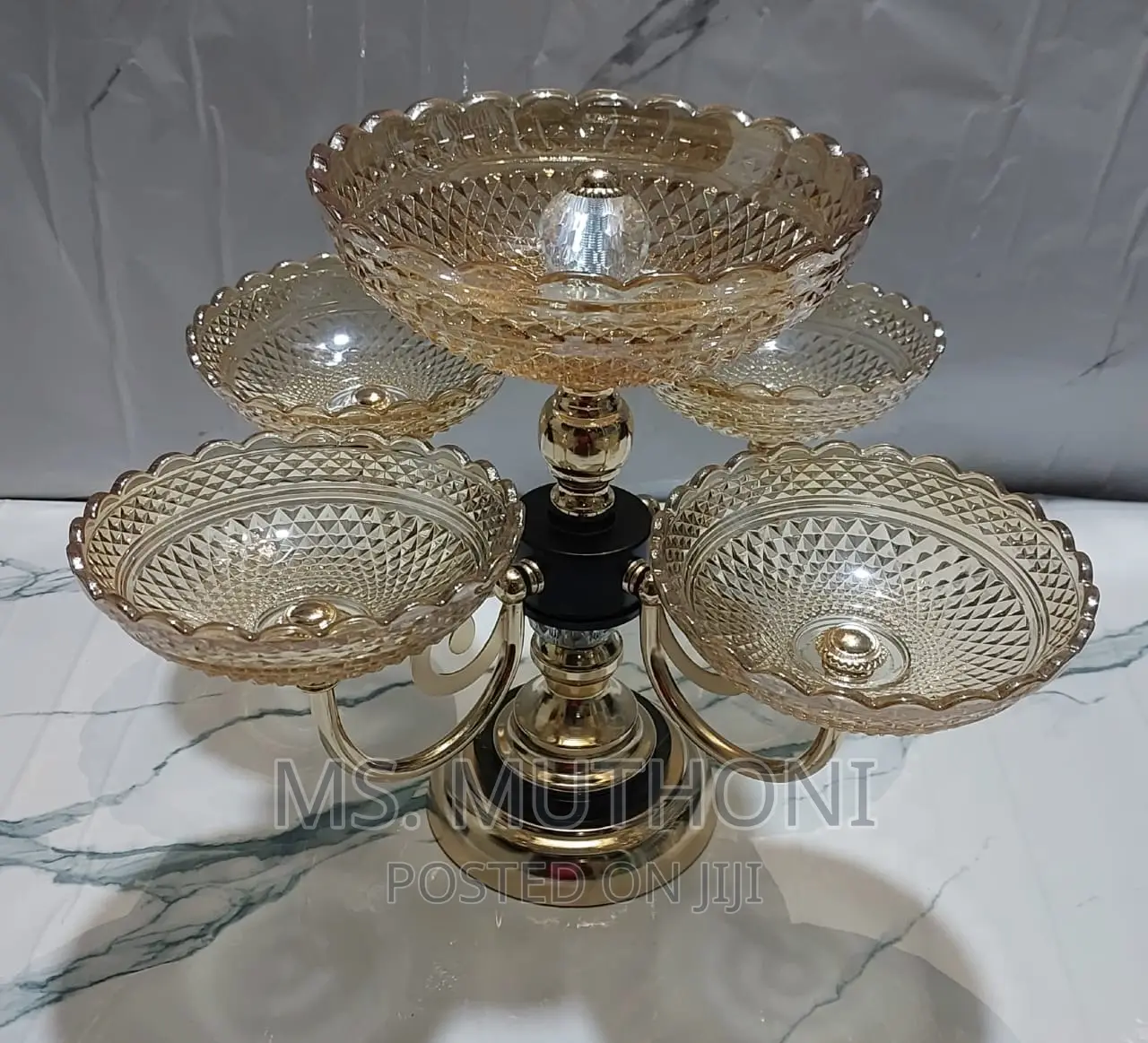 Very High Quality 5 ARM Elegant Rotating Display Bowls