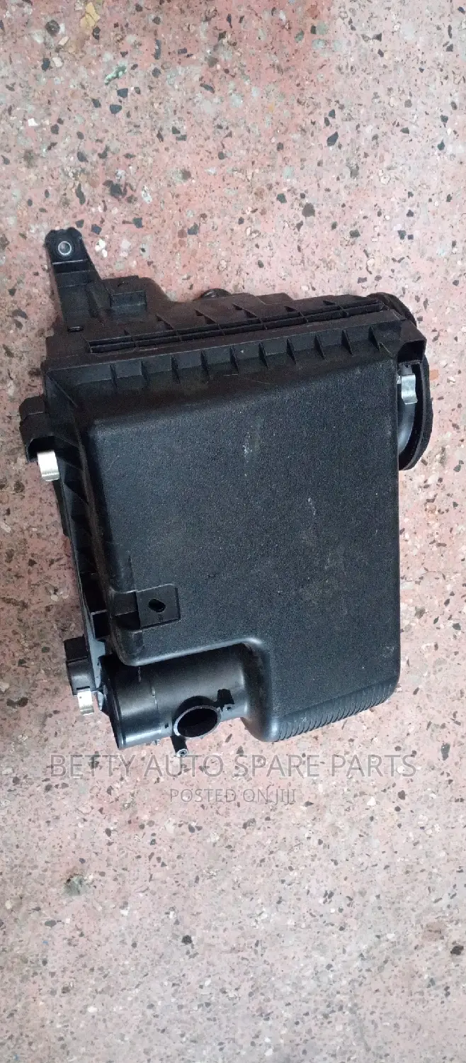 Toyota Vigo 4 Wd Air Cleaner