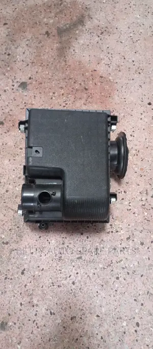 Toyota Vigo 4 Wd Air Cleaner