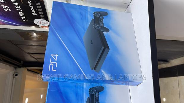 Ps4 Slim Case Brand New - thumbnail 2