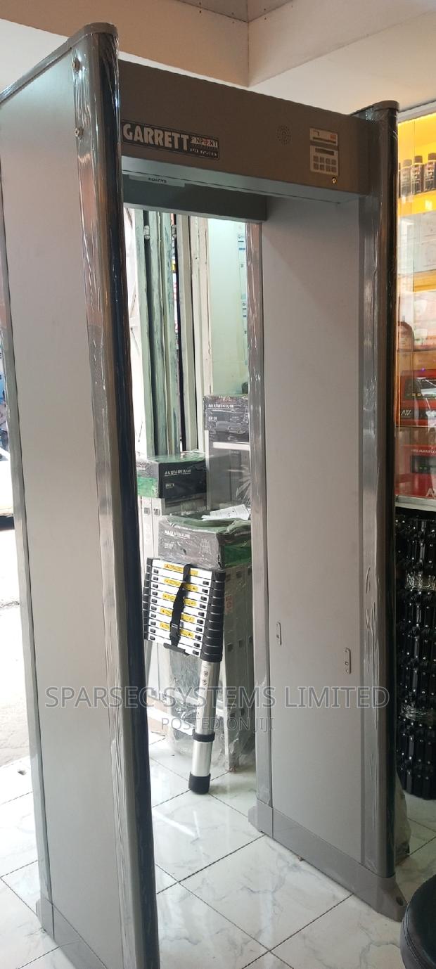 Walk-through Metal Detector - thumbnail 2