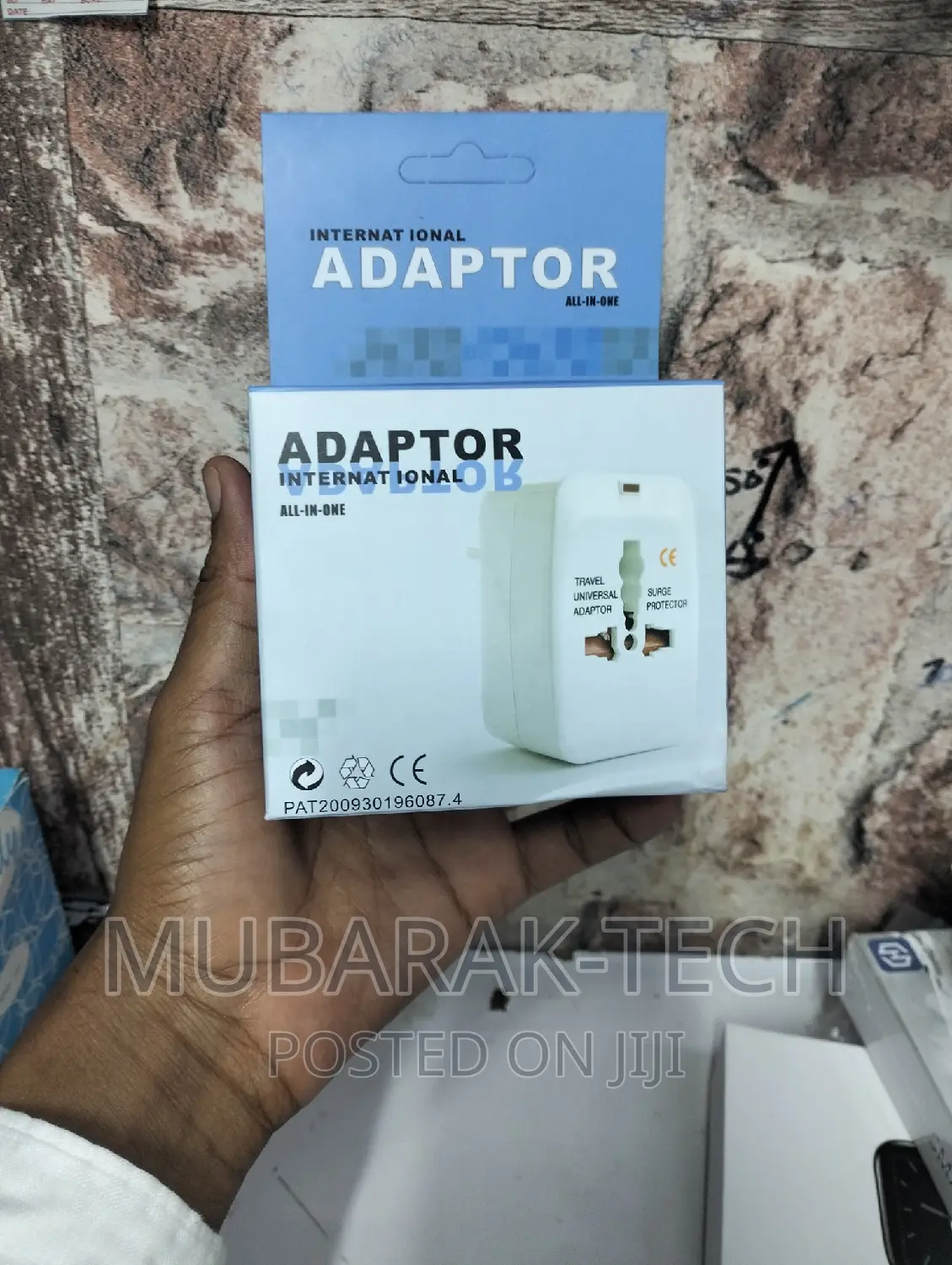 International Adaptor