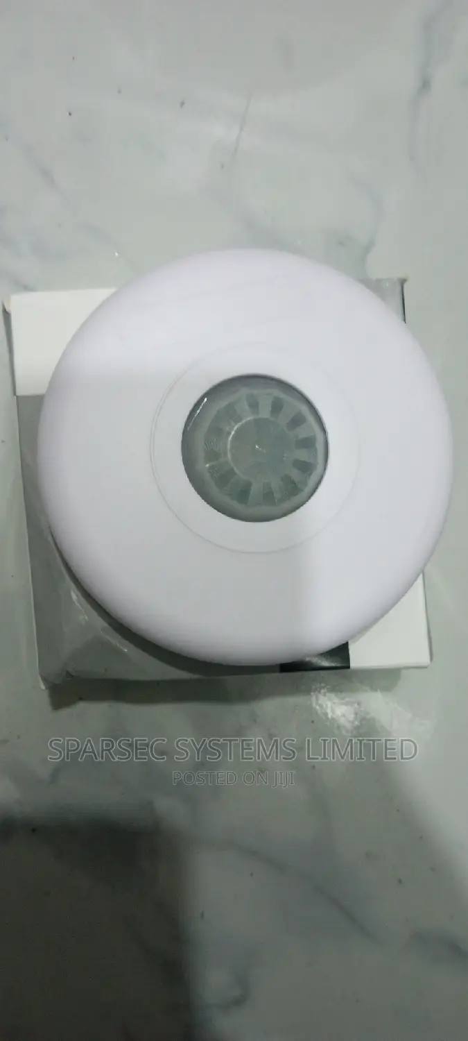 PIR Ceiling Detector