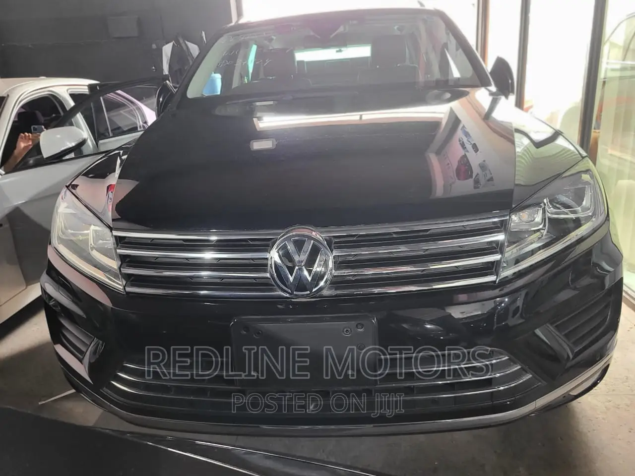 Volkswagen Touareg TDI Executive AWD 4MOTION 2016 Black