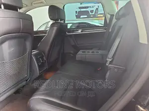 Volkswagen Touareg TDI Executive AWD 4MOTION 2016 Black