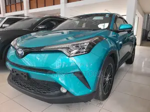 Toyota C-HR 2017 Blue