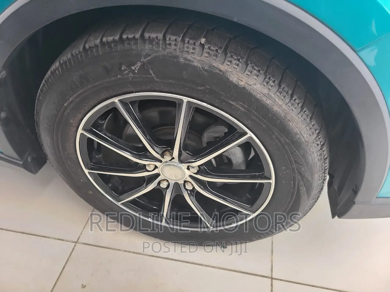Toyota C-HR 2017 Blue