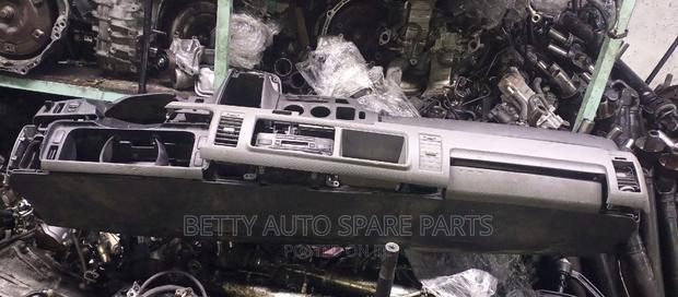 Toyota Hiace 7 L Dashboard