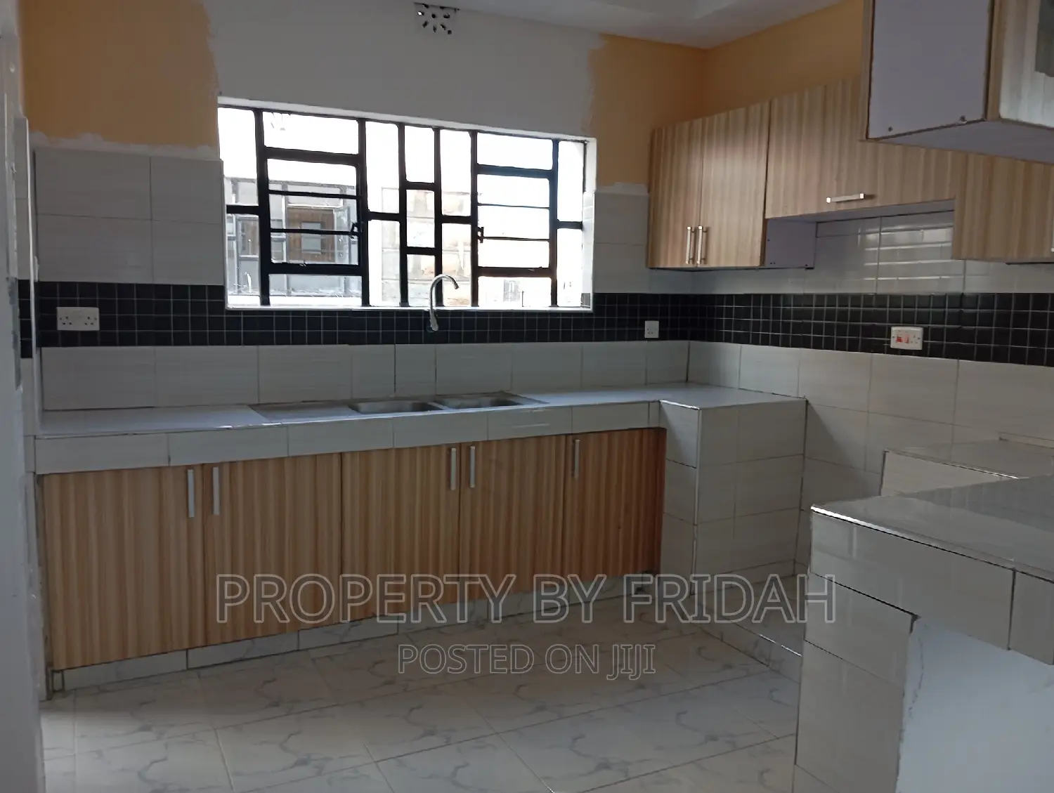 4bdrm Bungalow in Kitengela for sale