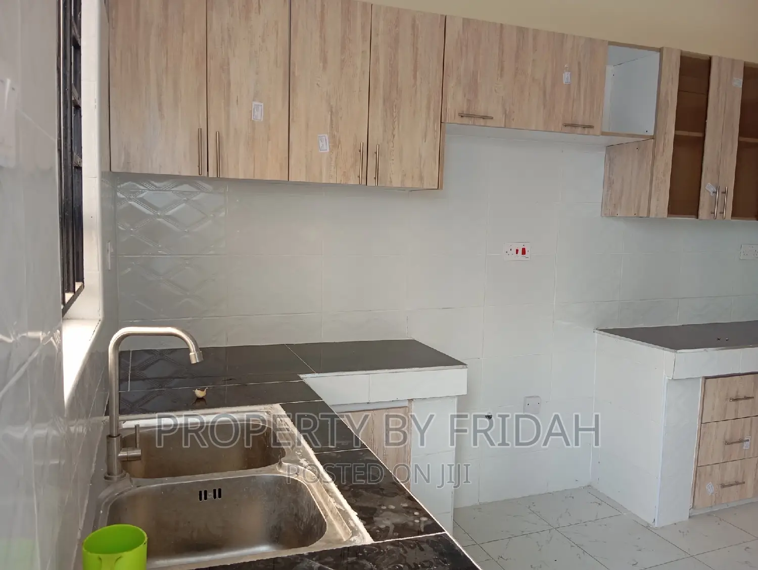 4bdrm Bungalow in Kitengela for sale