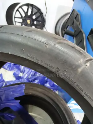 265/35r18 Accelera Tyre