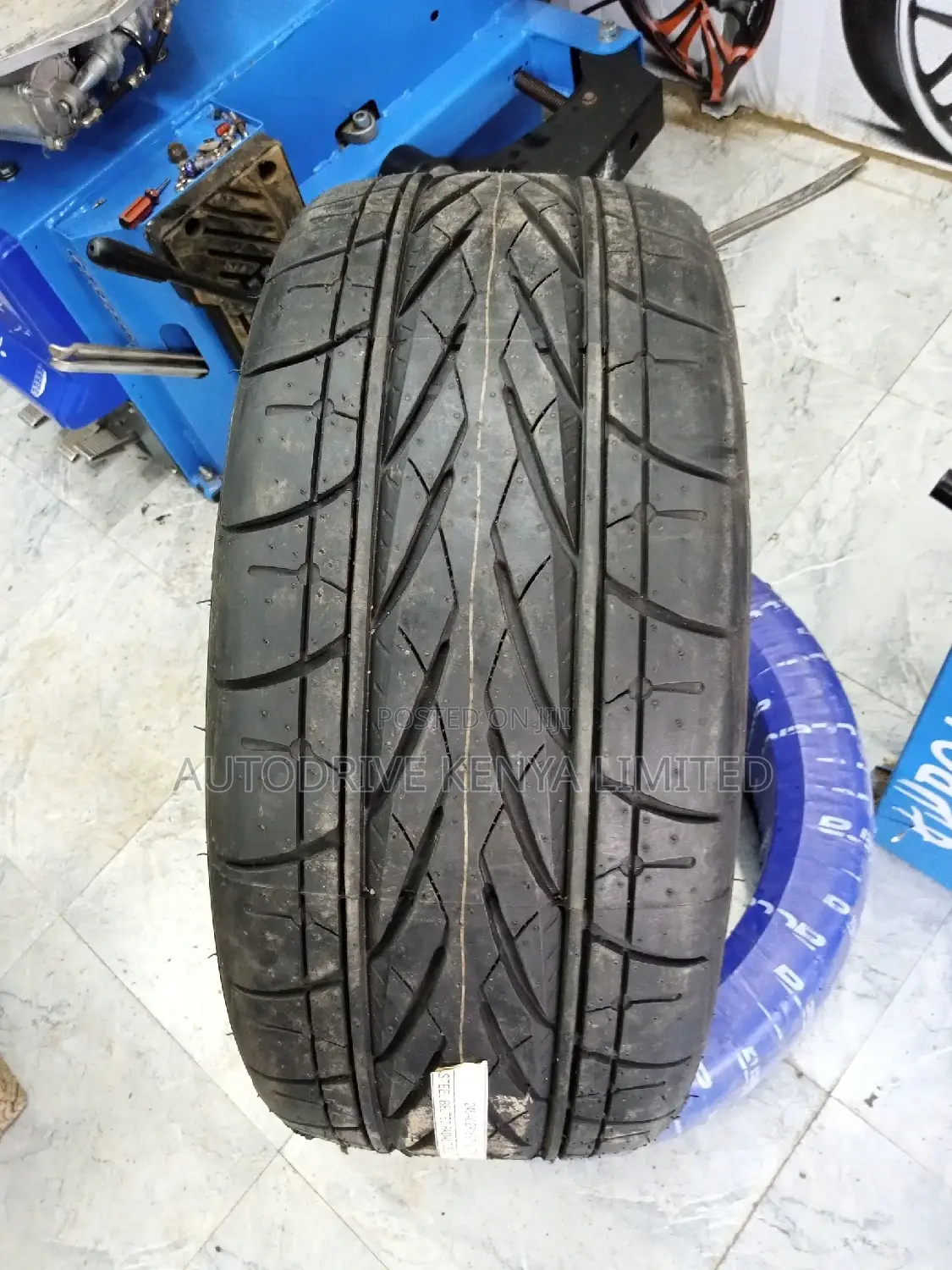 245/40r18 Forceum Tyre