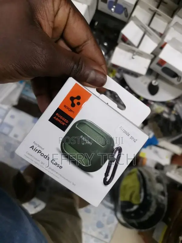 Airpods Pro 2 Spigen Hard Green Case