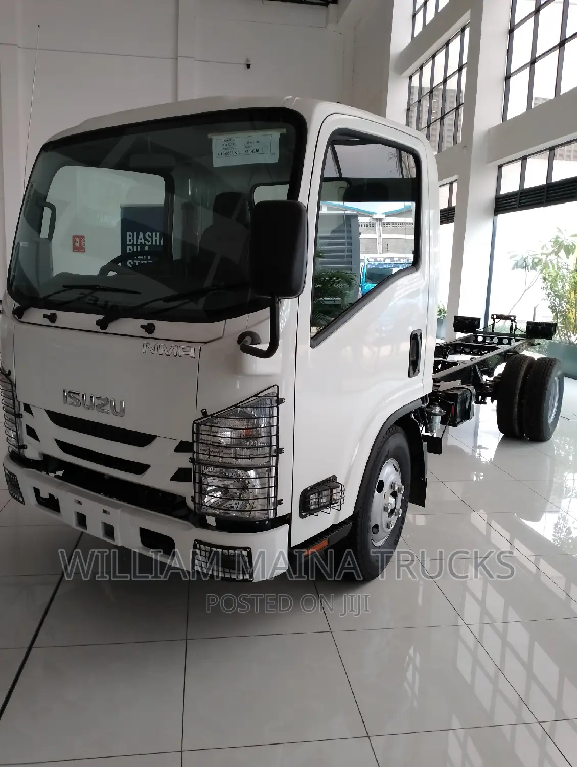 Isuzu NMR Chassis