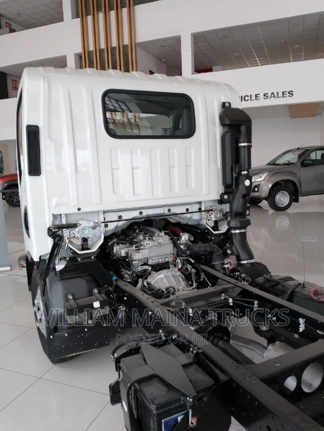 Isuzu NMR Chassis