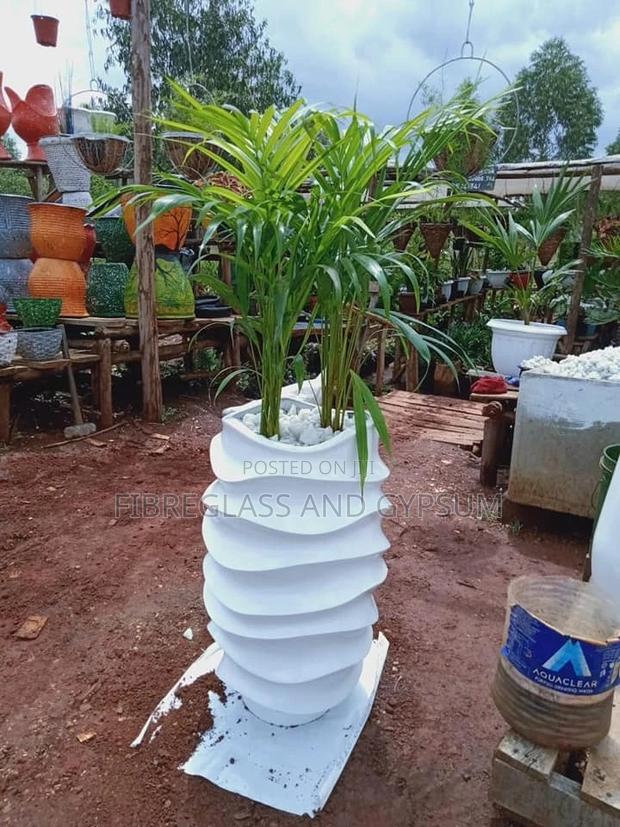 Fibreglass Flower Pots (Tower Twist Fibreglass Planter)