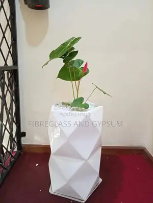 Fibreglass Flower Pot/Planter