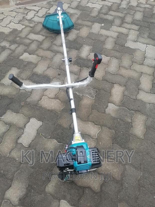 BRUSHCUTTERS in Stock-4 Stroke Engine - thumbnail 3