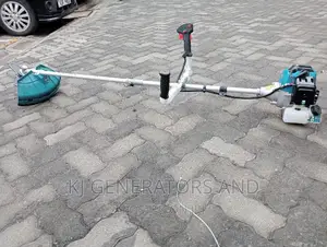 Gasoline Powered Total Grass Trimmer
