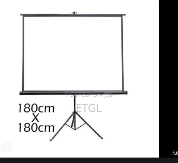 .Techcom Tc-TPS-2180 Tripod Projector Screen 180 X 180 - thumbnail 2