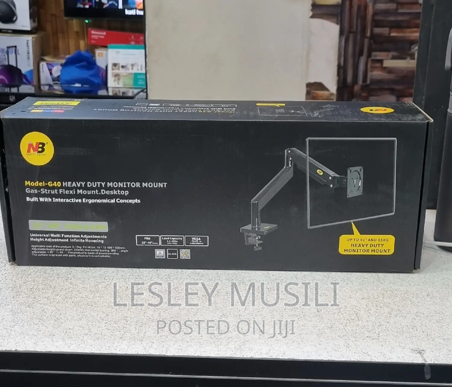 G40 Heavy Duty Monitor Mount Single Arm Flexi Mount.Desktop