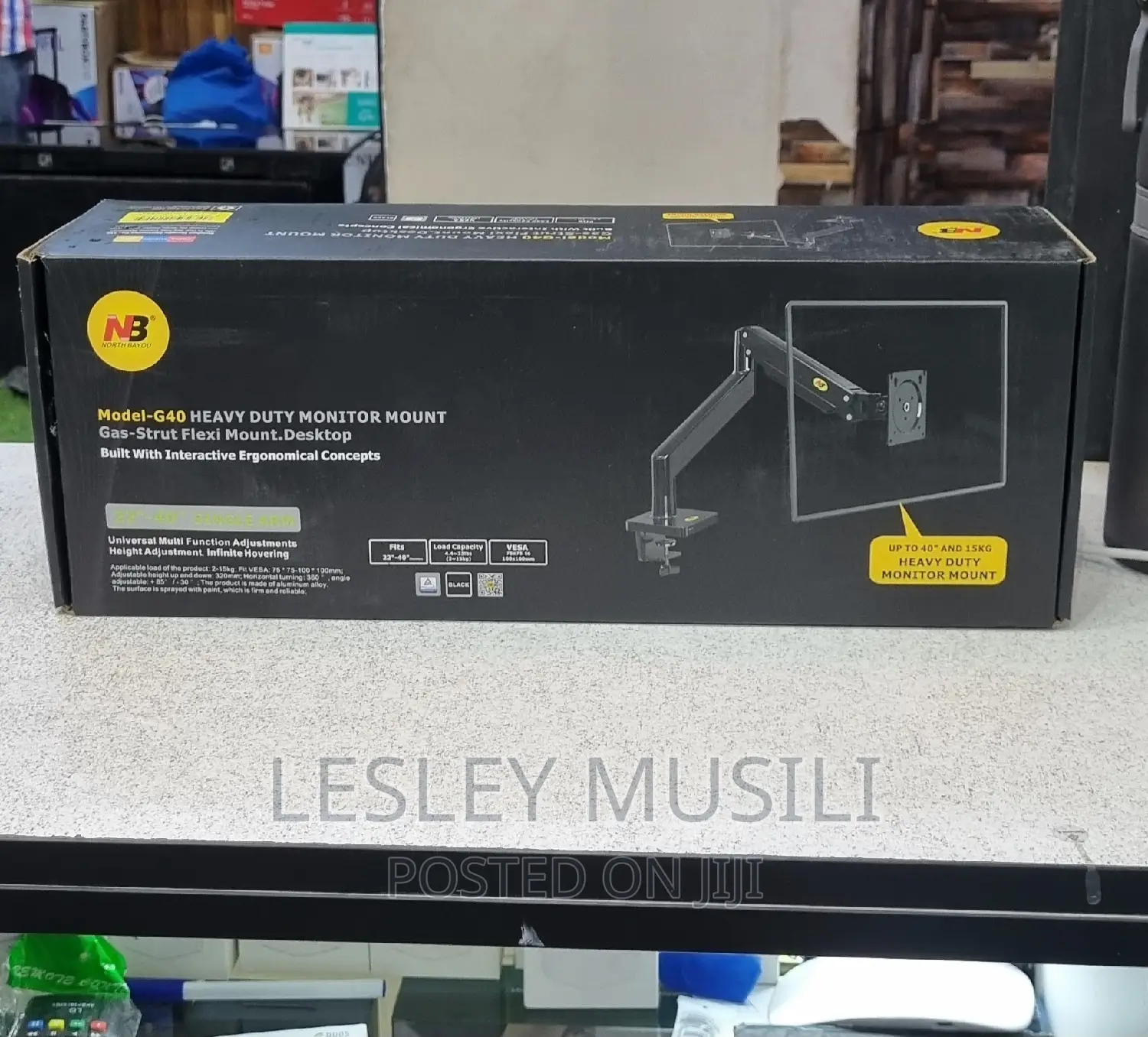G40 Heavy Duty Monitor Mount Single Arm Flexi Mount.Desktop