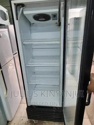 400l Showcase Fridge