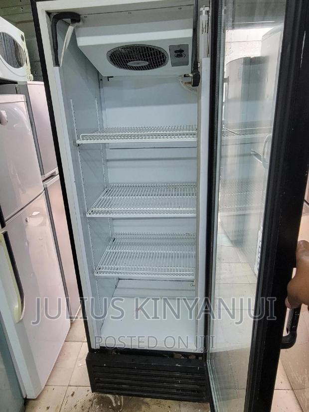 400l Showcase Fridge - main view