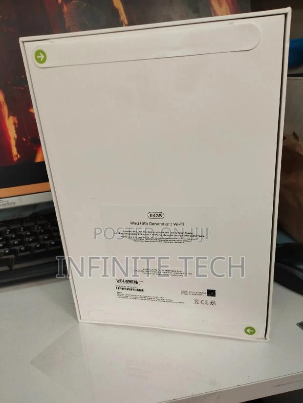 New Apple iPad 9.7 64 GB Black - thumbnail 4