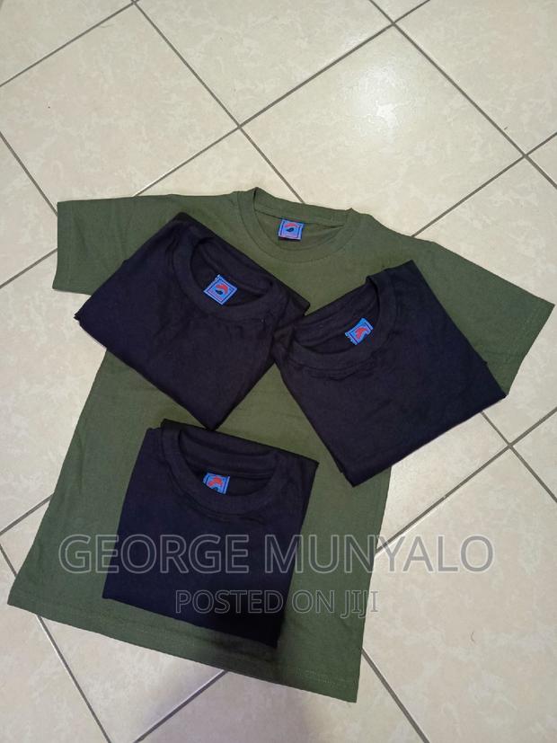 Round Neck T-Shirts,Unisex Plain T-Shirts - thumbnail 3