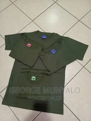 Round Neck Jungle Green T-Shirts