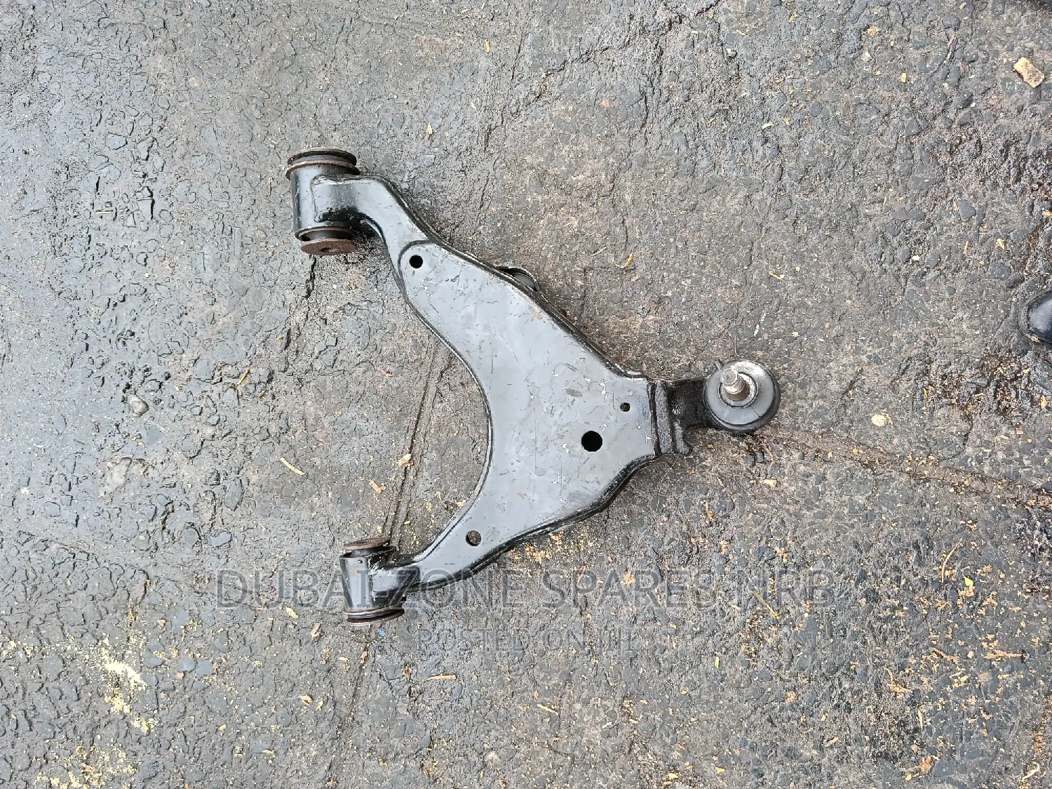 Prado J95, J120, V98 EX Japan Lower Control Arms Available.