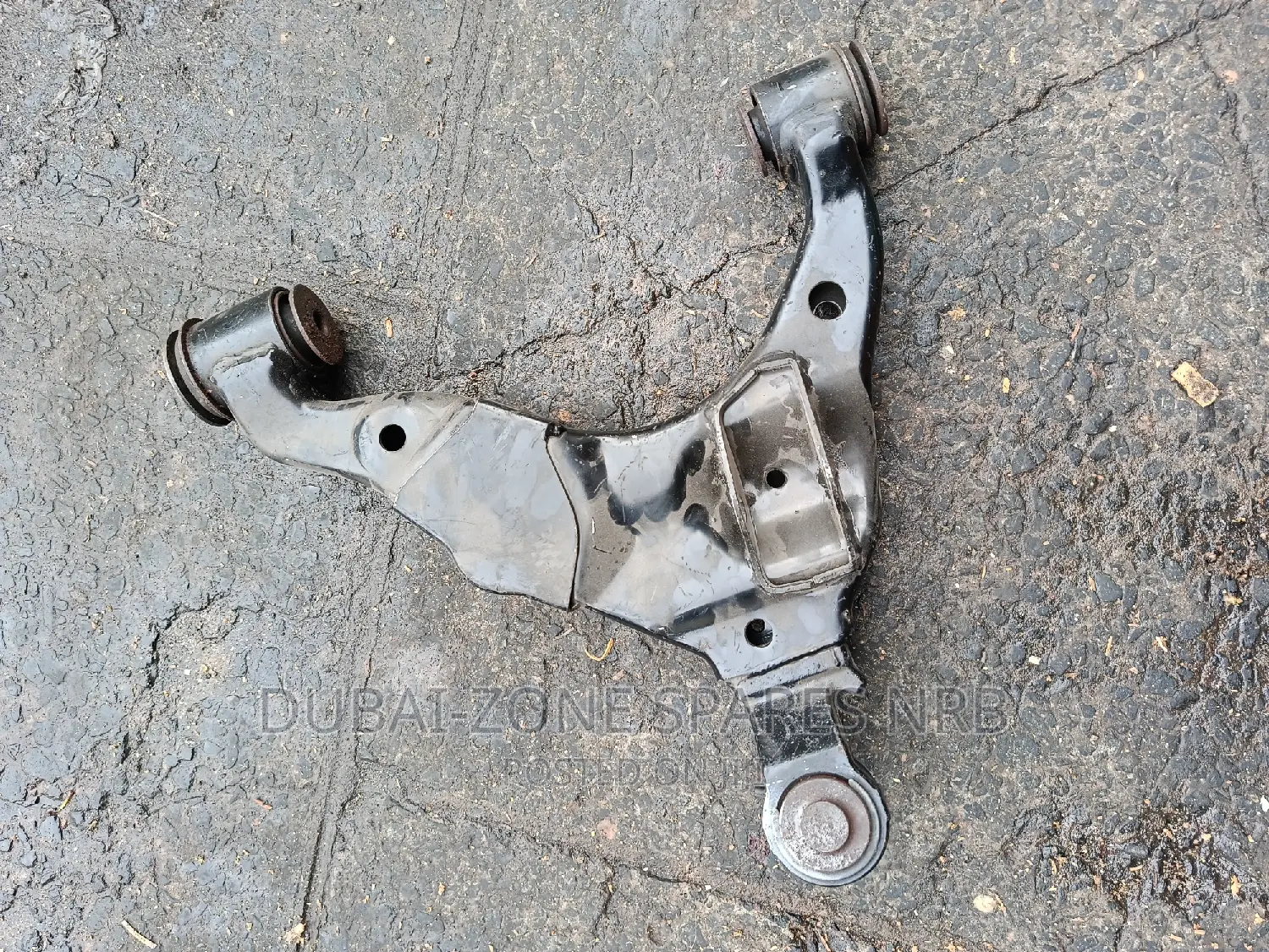 Prado J95, J120, V98 EX Japan Lower Control Arms Available.