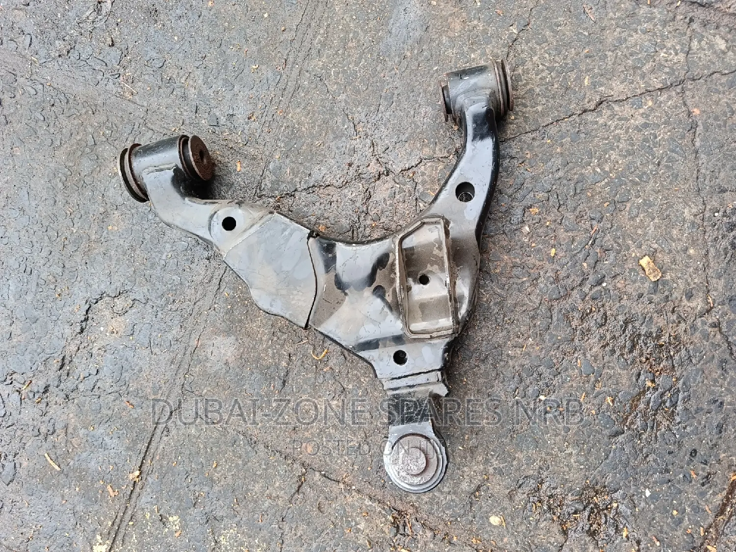 Prado J95, J120, V98 EX Japan Lower Control Arms Available.