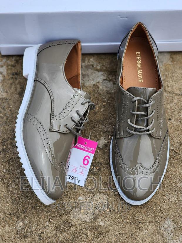 White Sole Brogue - thumbnail 2