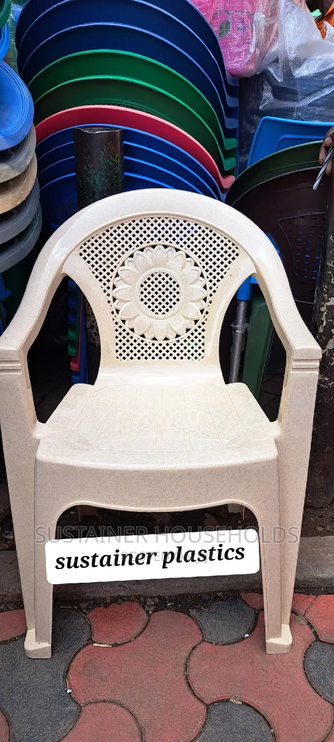 Dotted Cream Plastic Chairs